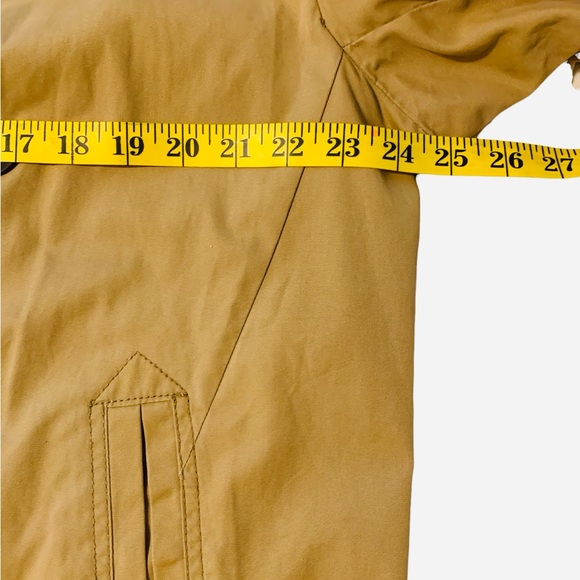 GAP Women's Tan Classic Tan Double Breasted Trench Coat. Size L - Picture 13 of 13
